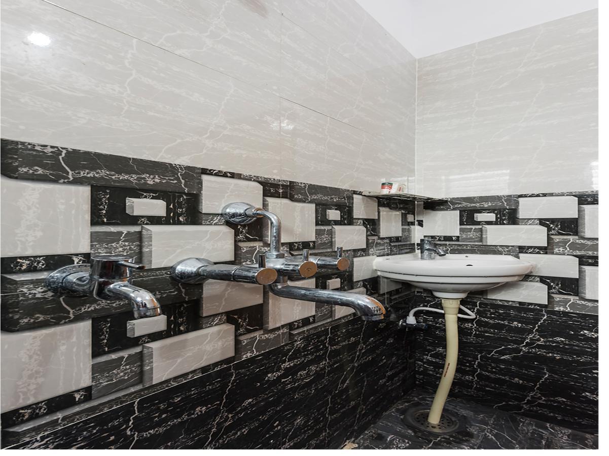 Oyo 9544 Hotel Crown Residency Maisur Dış mekan fotoğraf